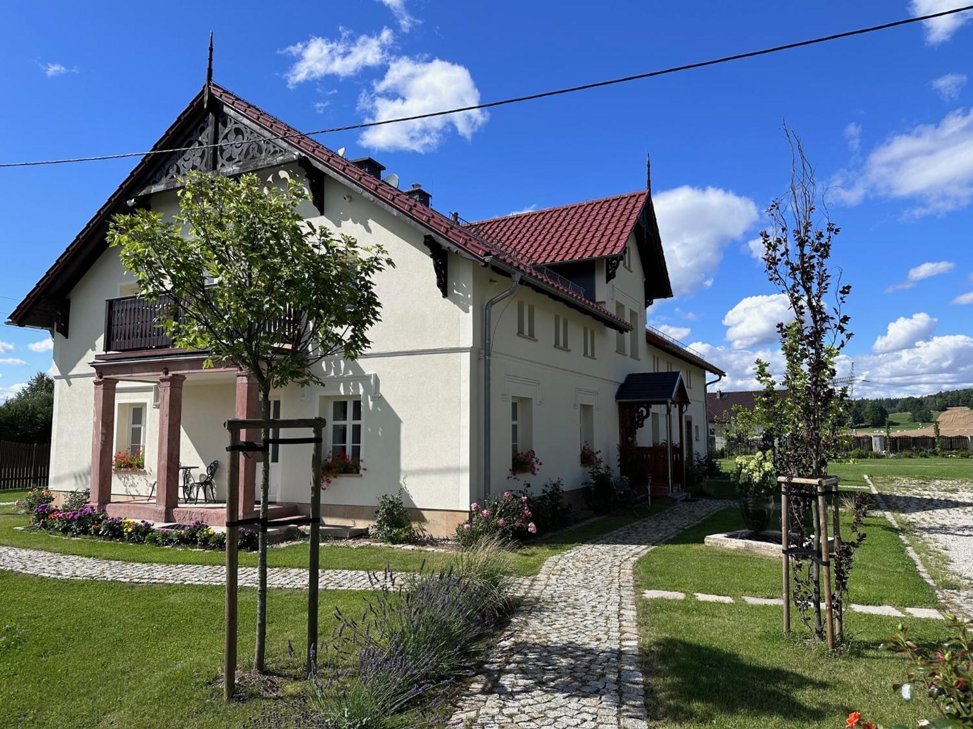 Dworek Wojanów Wojanow Exterior foto